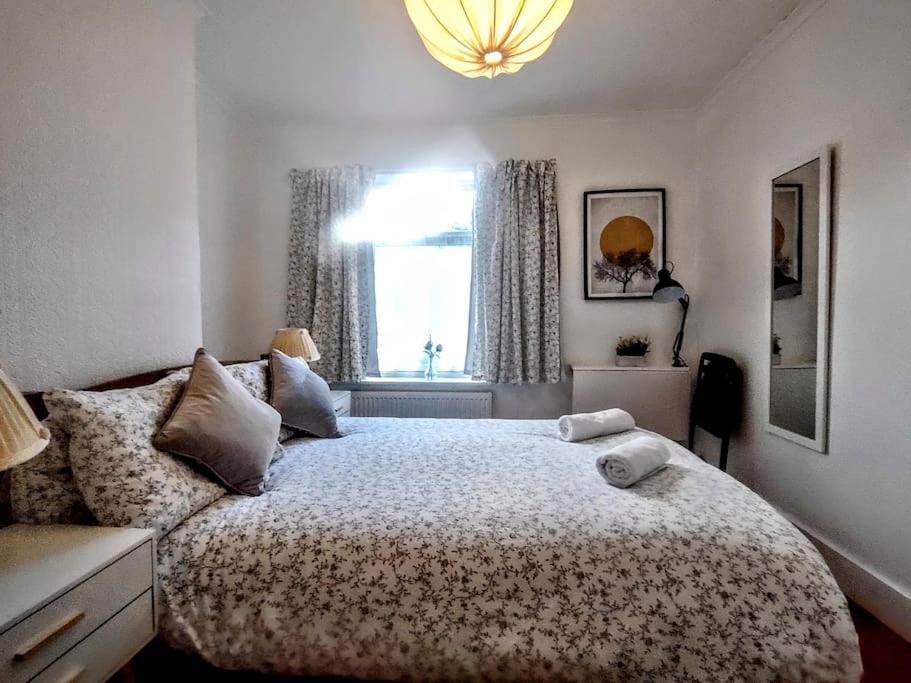 Cute Cottage 4 Mins From Cafes Station And Sea St Leonards-on-Sea Экстерьер фото