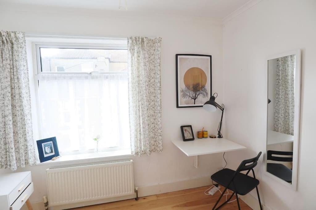 Cute Cottage 4 Mins From Cafes Station And Sea St Leonards-on-Sea Экстерьер фото