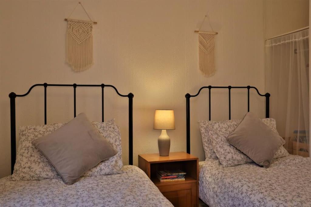 Cute Cottage 4 Mins From Cafes Station And Sea St Leonards-on-Sea Экстерьер фото
